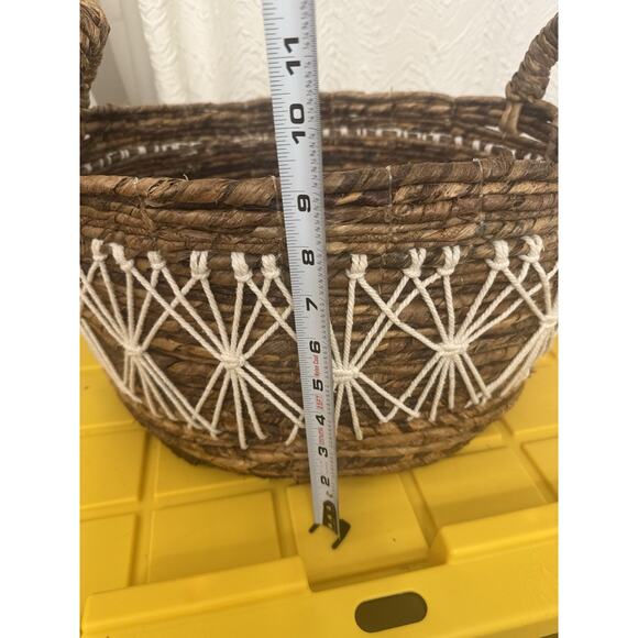 Brown Woven Basket White Knit Boho Bohemian Handles Home Decor Storage - Picture 7 of 8